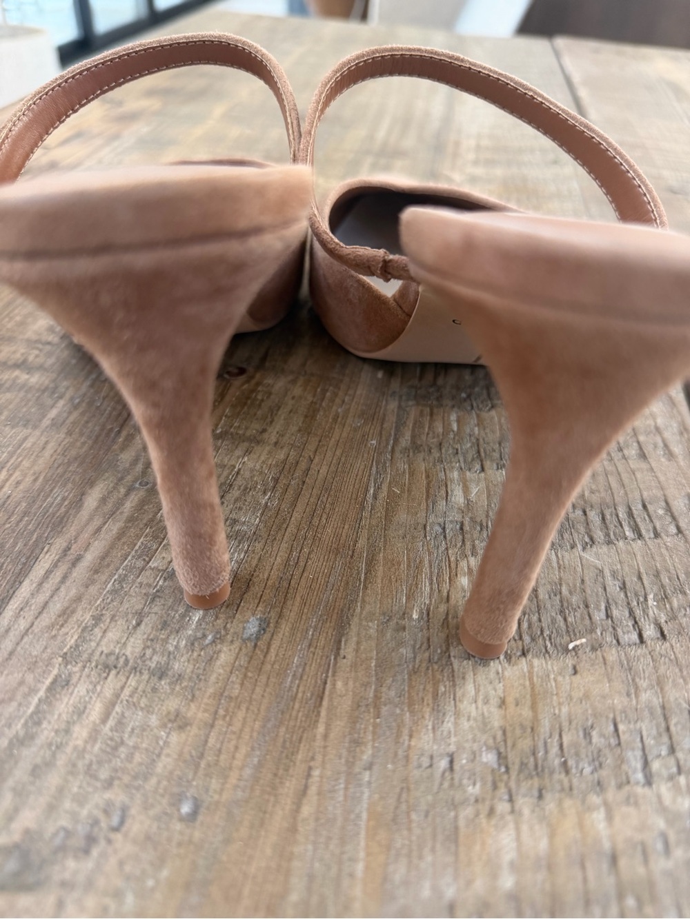 Dolce Vita Tan Suede Pointed Mule with Single Strap - Picture 4 of 5